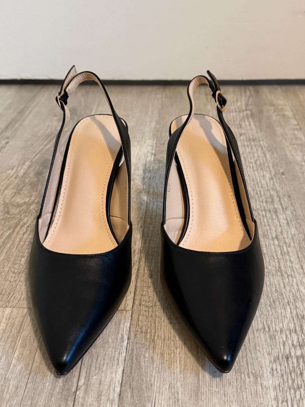 👠🖤 NEW Coutgo Black Slingback Heels – Never Worn 🖤✨ - Picture 4 of 10